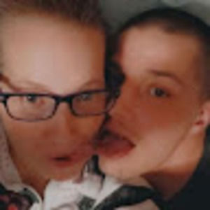 Meet your Posher, Johnathan n veronica